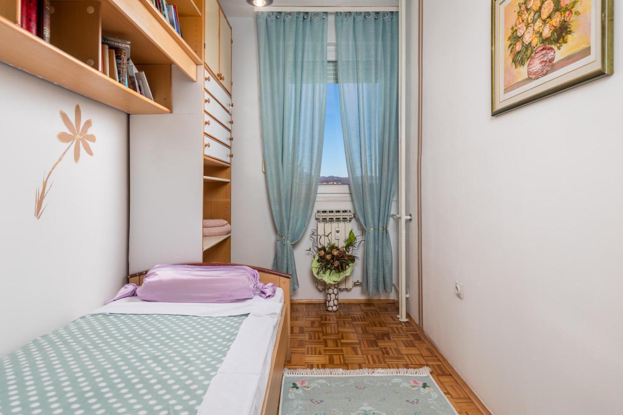 Mirko's Place Apartment *